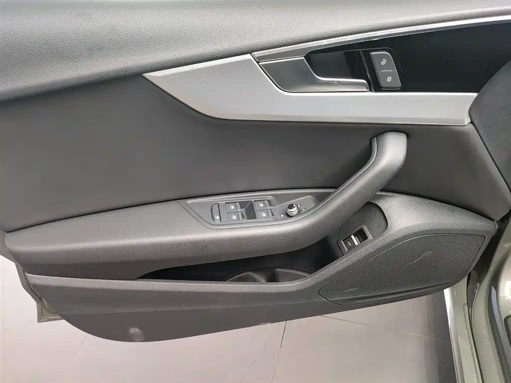 Audi A5 2023 — фото 20