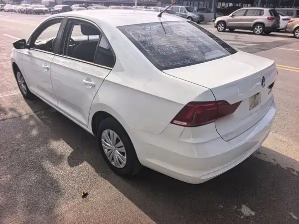Volkswagen Santana 2021