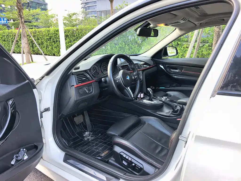 BMW 3 Series 2014 — фото 11