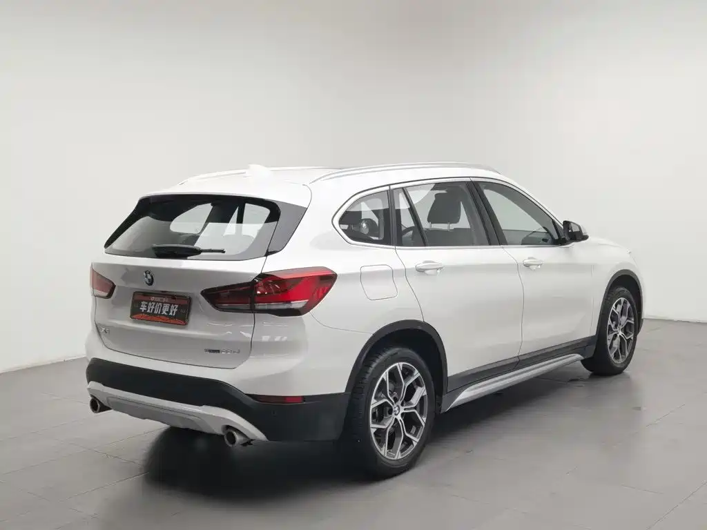 BMW X1 2021 — фото 2