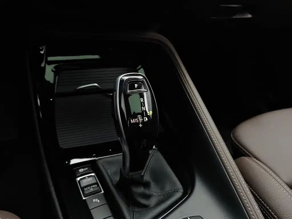 BMW X1 2021 — фото 13