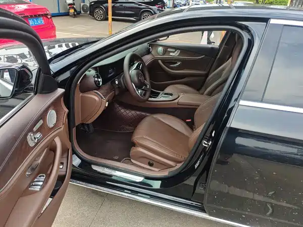 Mercedes-Benz E-Class 2020