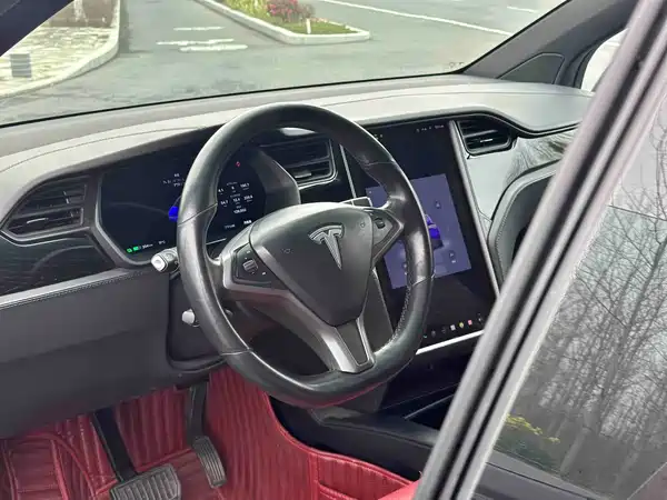 Tesla Model X 2016