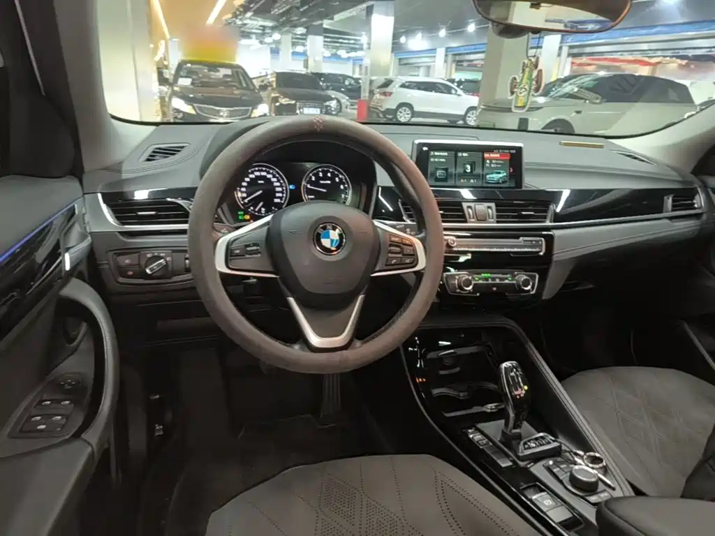 BMW X2 2019 — фото 11