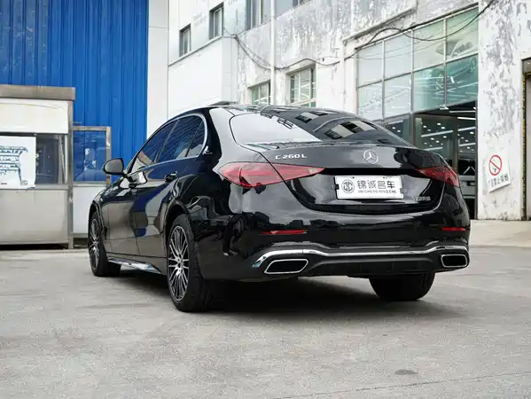 Mercedes-Benz C-Class 2023