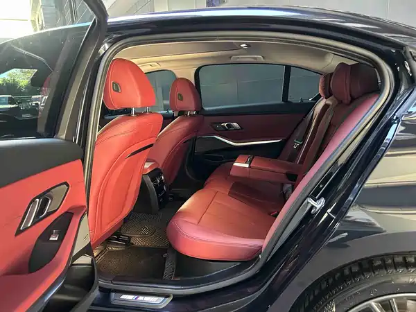 BMW 3 Series 2024