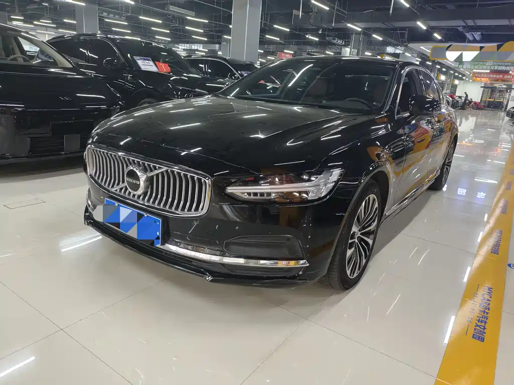 Volvo S90 2022