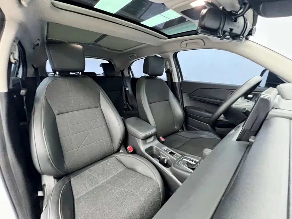 Honda Vezel 2023 — фото 13