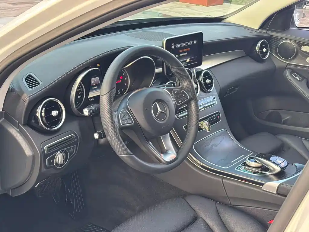 Mercedes-Benz C-Class 2016 — фото 11