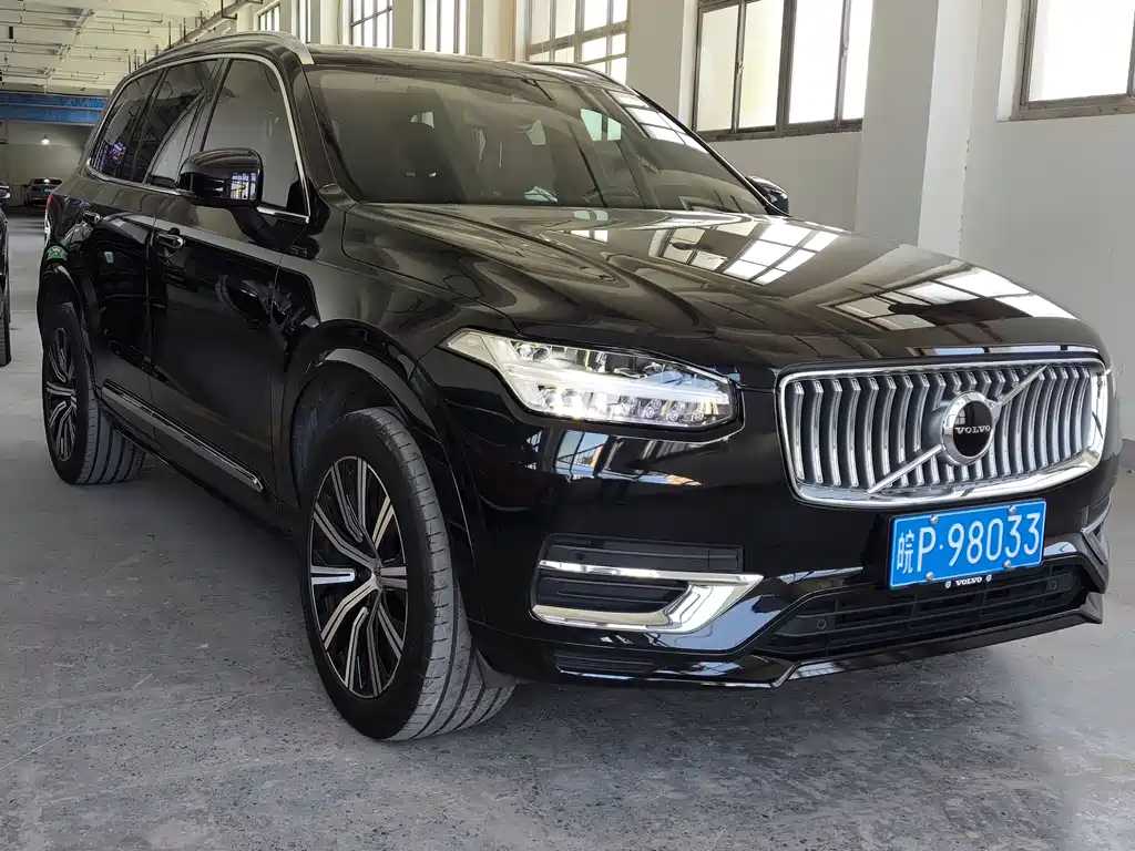 Volvo XC90 2022 — фото 3