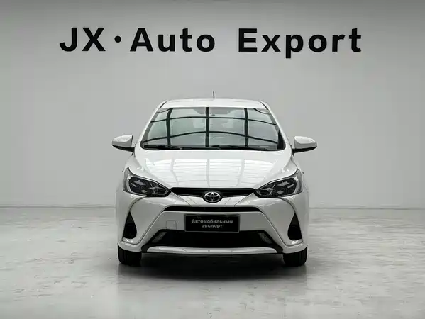 Toyota Yaris L 2022