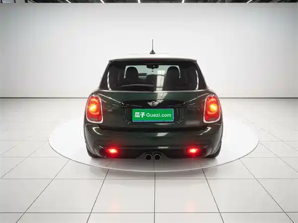 MINI 2016