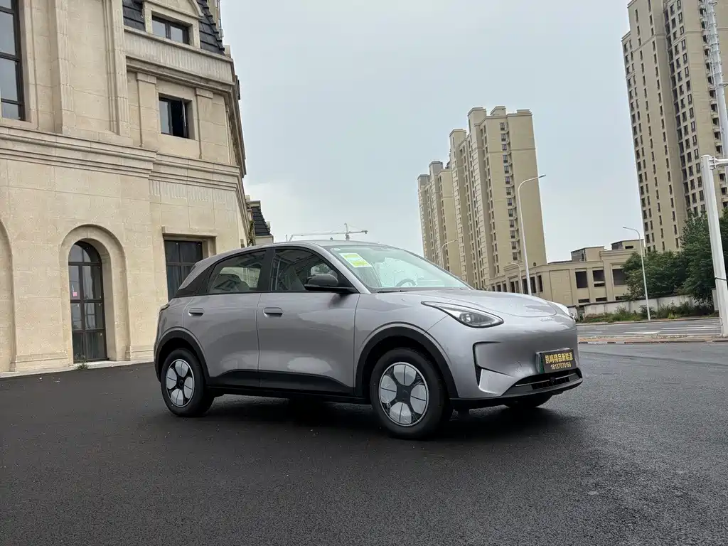 Geely Galaxy Starwish 2026 — фото 5