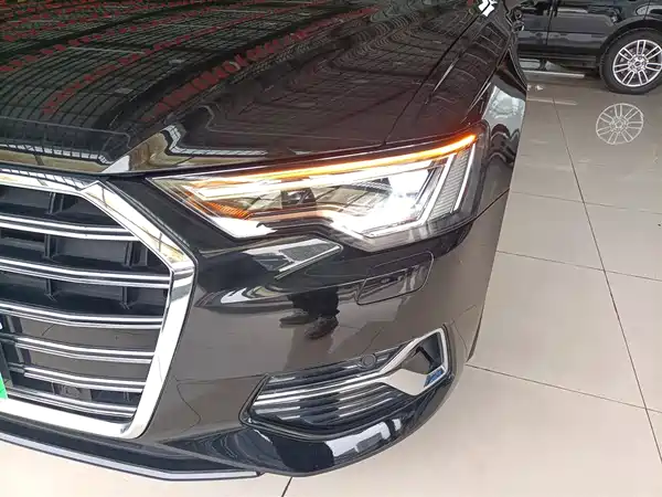 Audi A6L 2023