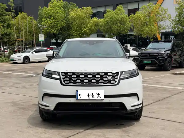 Land Rover Range Rover Velar 2023