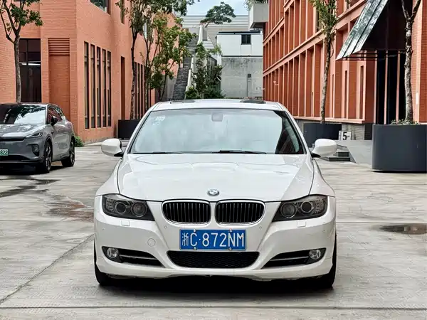 BMW 3 Series 2012