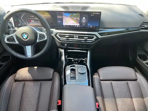 BMW 3 Series 2024