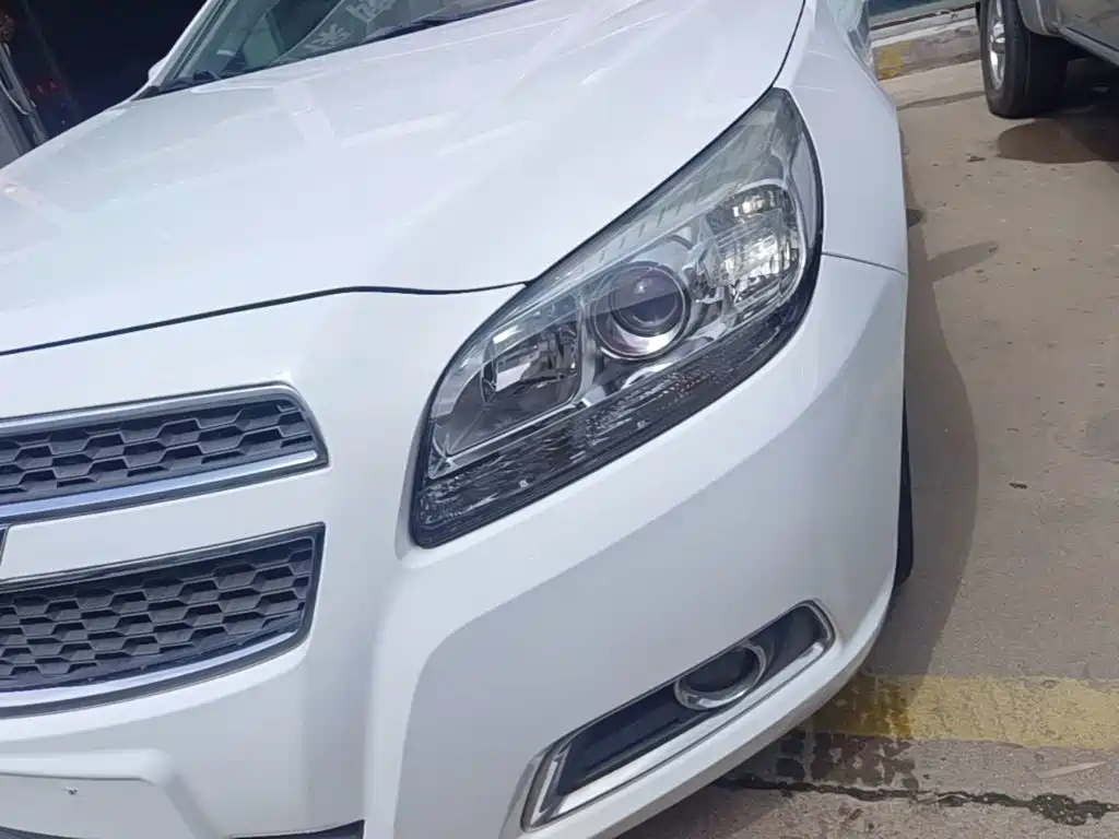 Chevrolet Malibu 2015 — фото 24