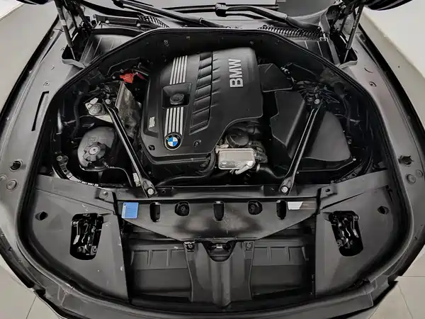BMW 7 Series 2010