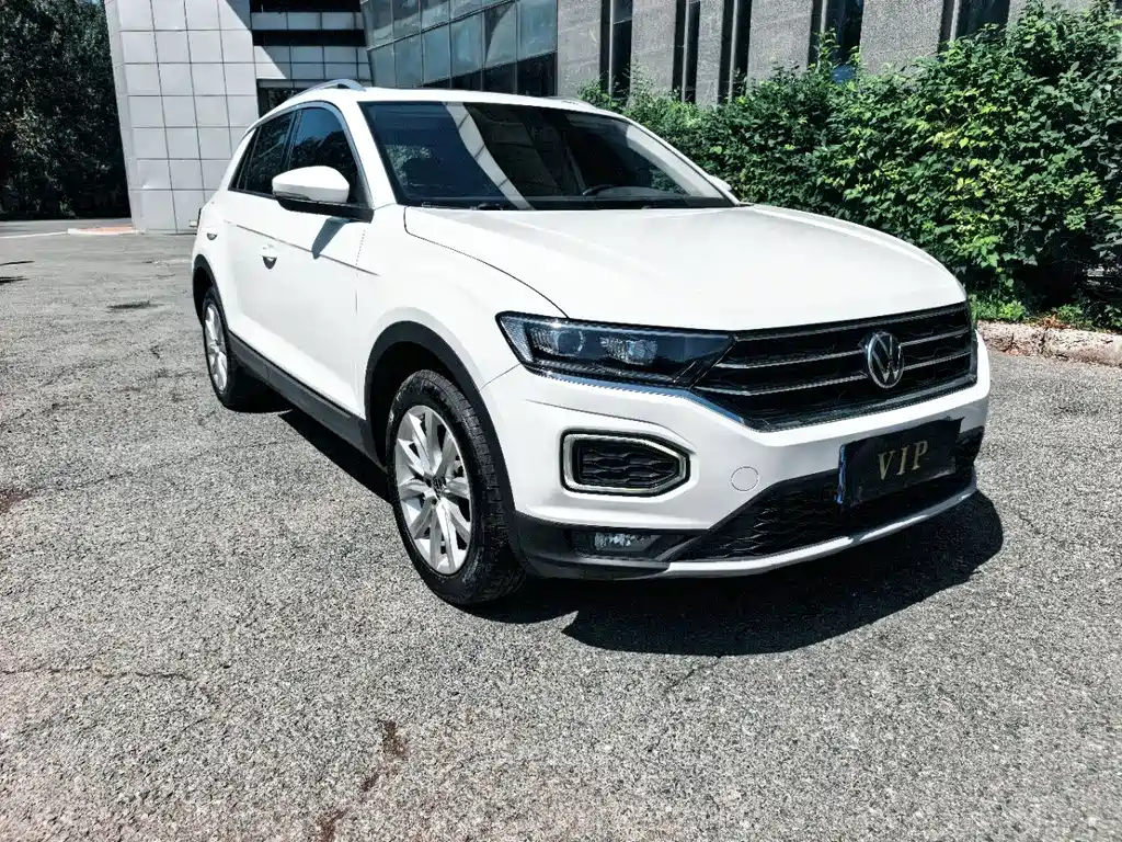 Volkswagen T-Roc 2023