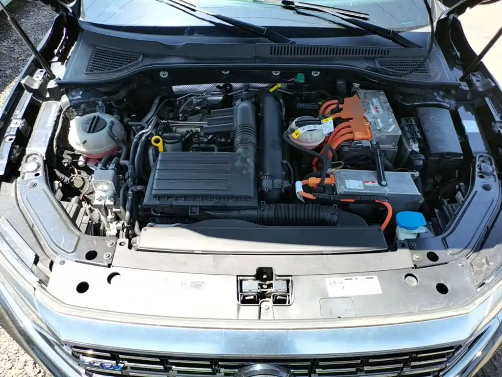 Volkswagen Passat PHEV 2023 — фото 20