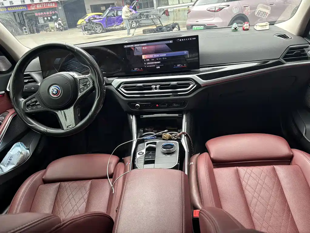 BMW i3 2023 — фото 11