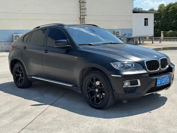 BMW X6 2013