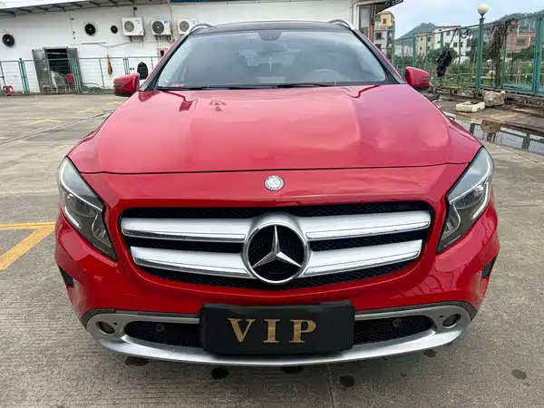 Mercedes-Benz GLA 2019