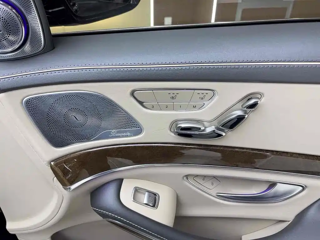 Mercedes-Benz S-Class 2015 — фото 10