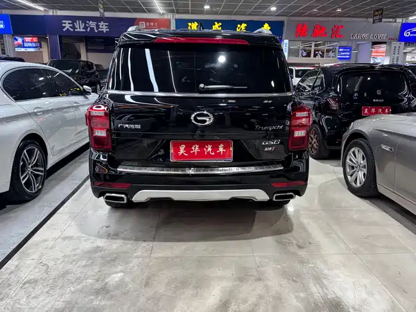 GAC Trumpchi GS8 2017