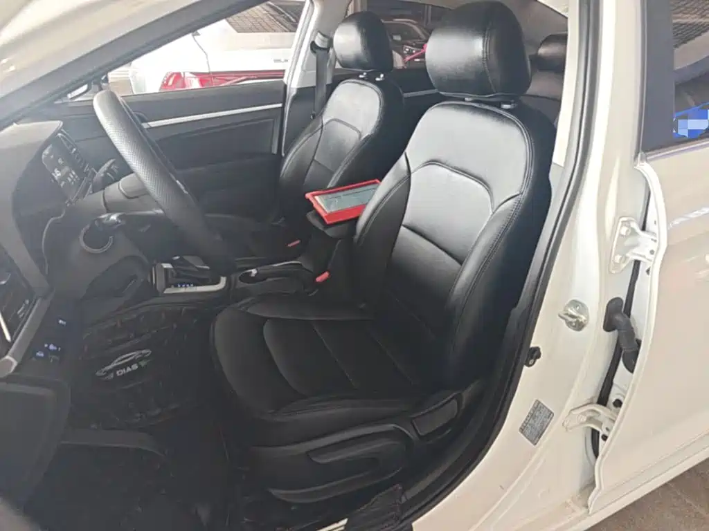 Hyundai Celesta 2017 — фото 15