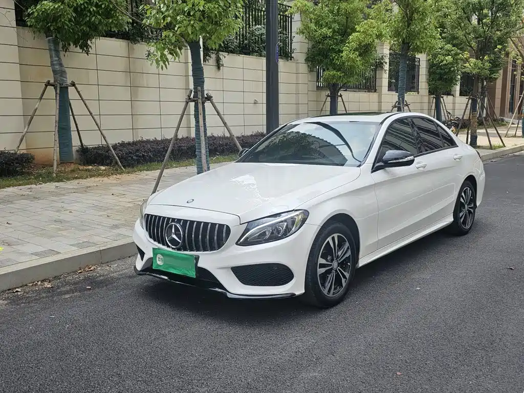 Mercedes-Benz C-Class 2015 — фото 1