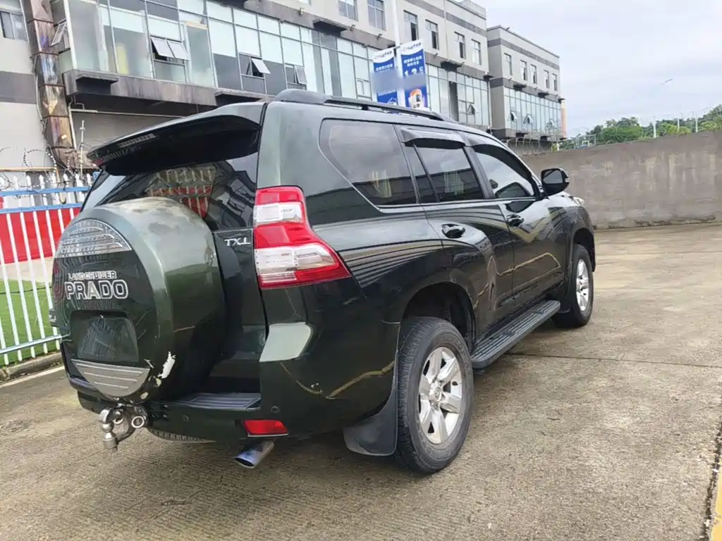 Toyota Prado 2018
