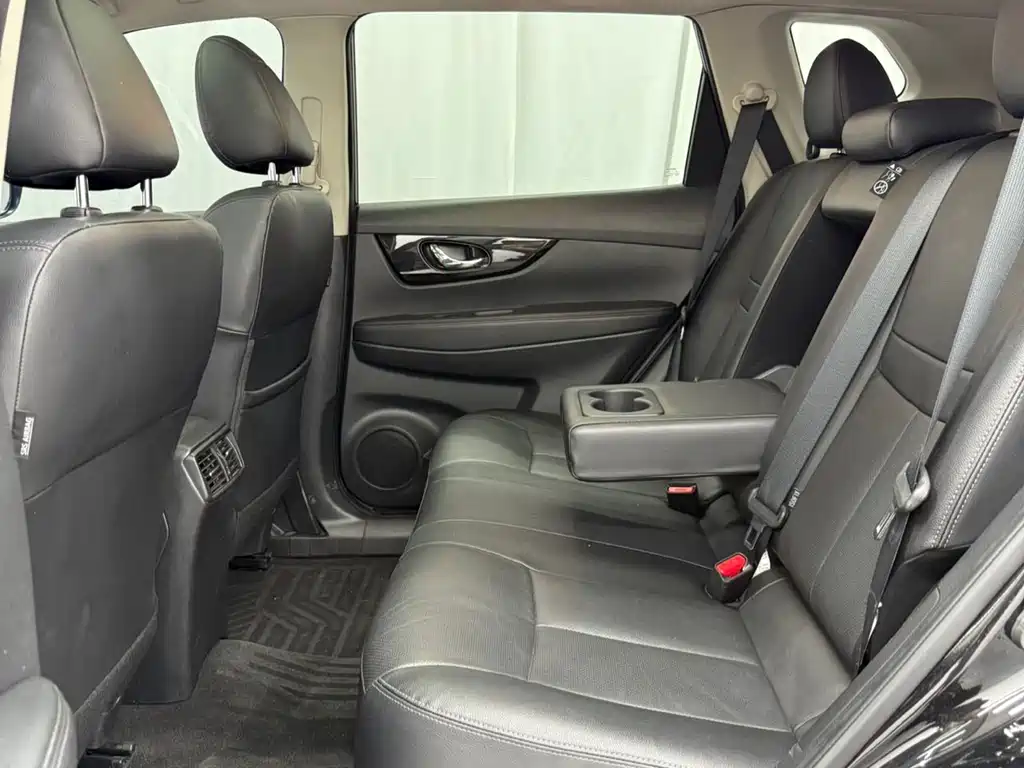 Nissan X-Trail 2023 — фото 12