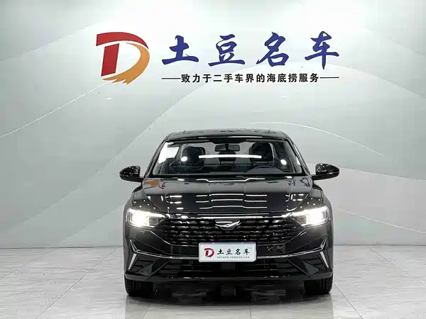 Jetta VA7 2025
