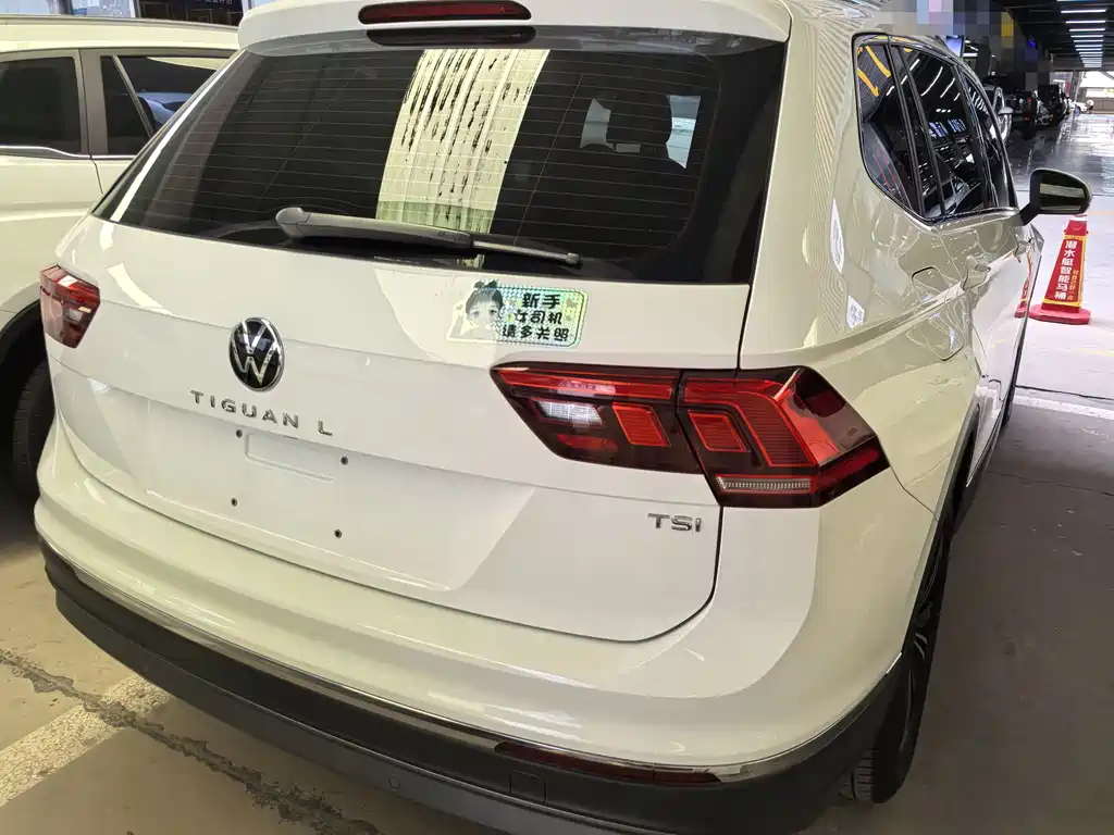 Volkswagen Tiguan L 2021