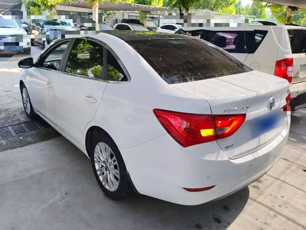 Buick Excelle 2015