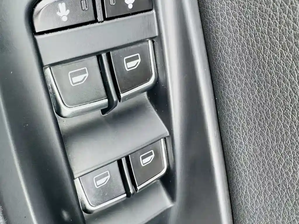 Audi A6L 2017 — фото 16