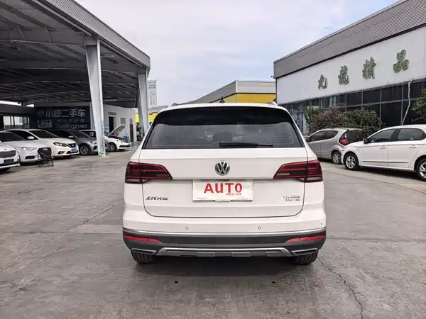Volkswagen Tharu 2019