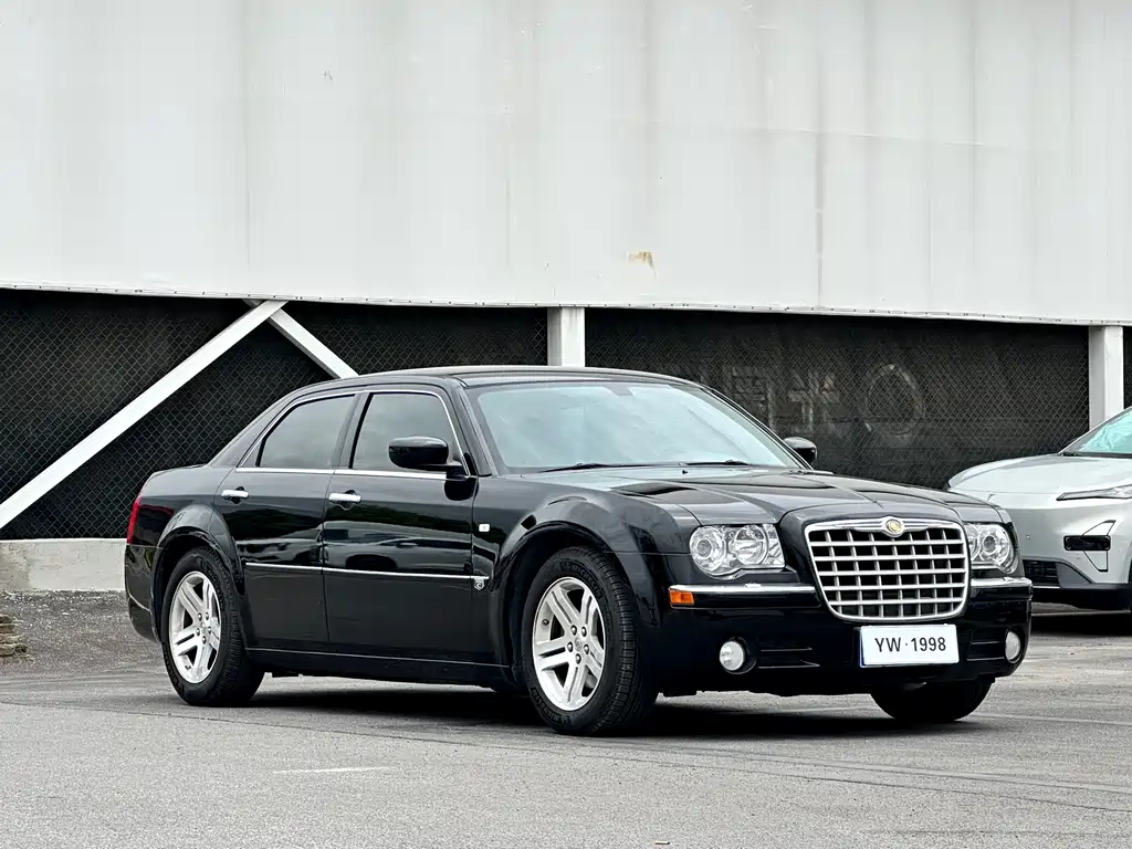 Chrysler 300C 2008 — фото 3