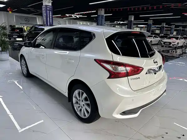Nissan Tiida 2019