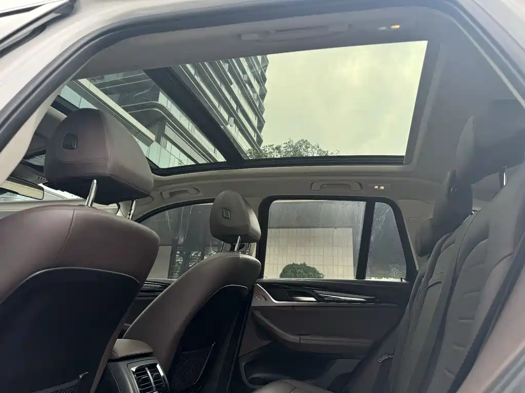 BMW X3 2019 — фото 17