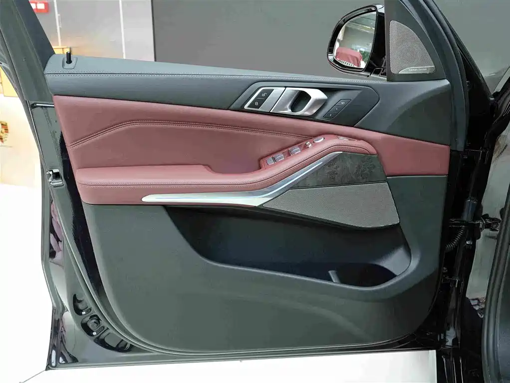 BMW X5 2025 — фото 14