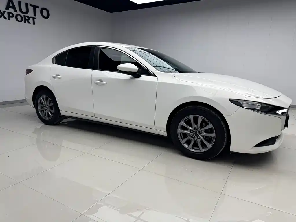 Mazda 3 Axela 2021