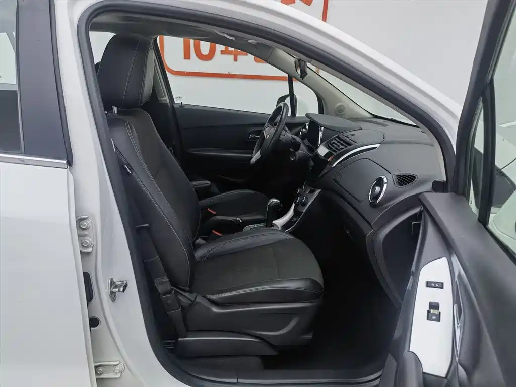 Chevrolet Trax 2015 — фото 23