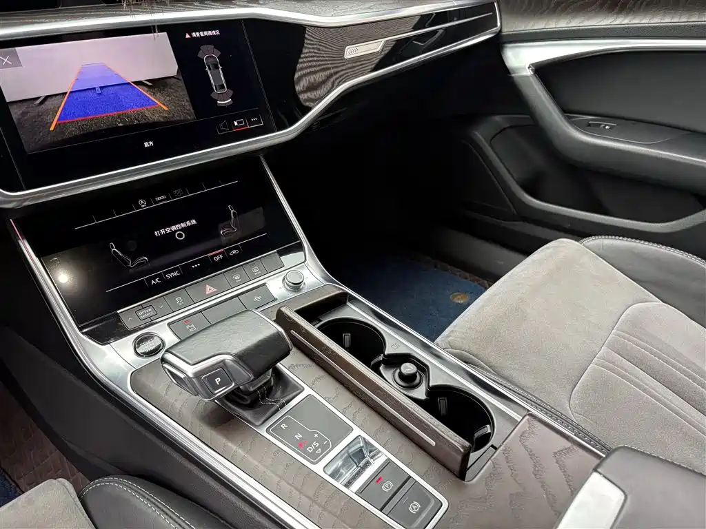 Audi A6L 2021 — фото 11