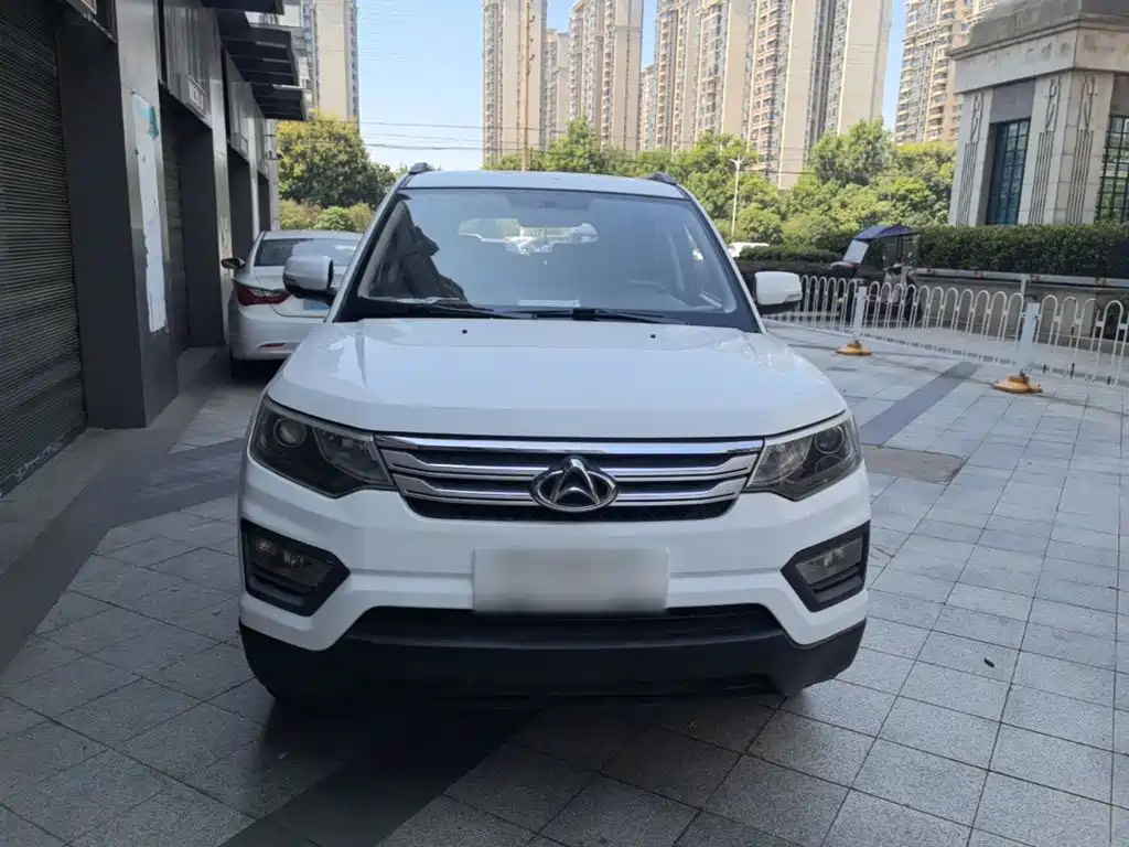 Changan Auchan CX70 2017 — фото 3