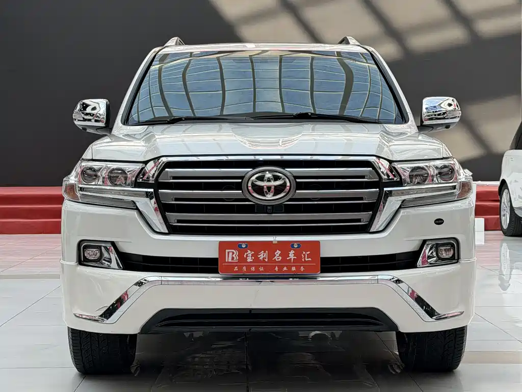 Toyota Land Cruiser 2019 — фото 2