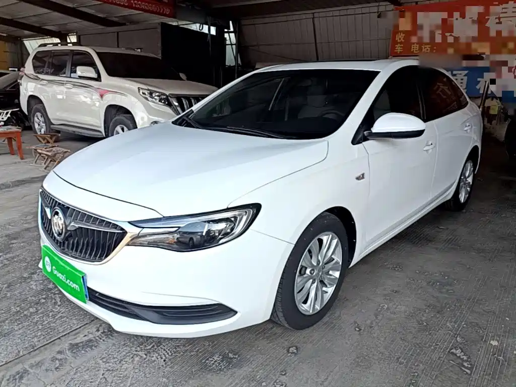 Buick Excelle 2020 — фото 1