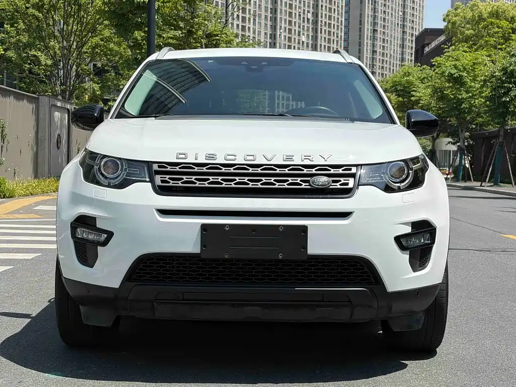 Land Rover Discovery Sport 2019 — фото 2